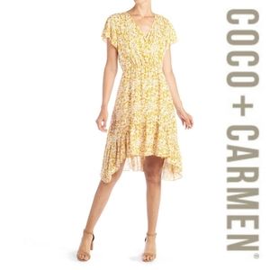 Coco + Carmen NWT yellow and white floral dress